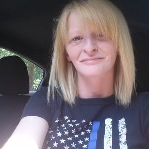 Meet your Posher, Annie